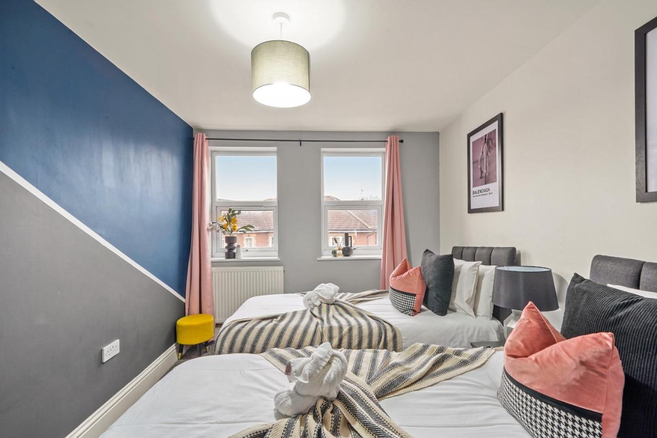 Duplex Penthouse - Private Rooftop - Sleeps 6 Apartamento Bristol
